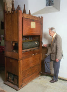Barrel organ